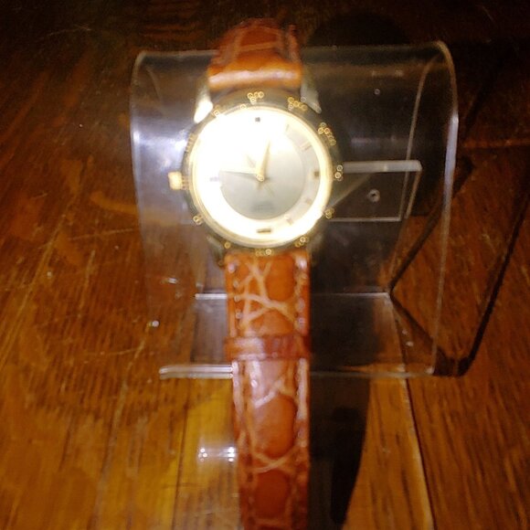 Citizen Quartz Watch Vintage Gold Tone Roman Numeral Face Date Brown Leather main image 11